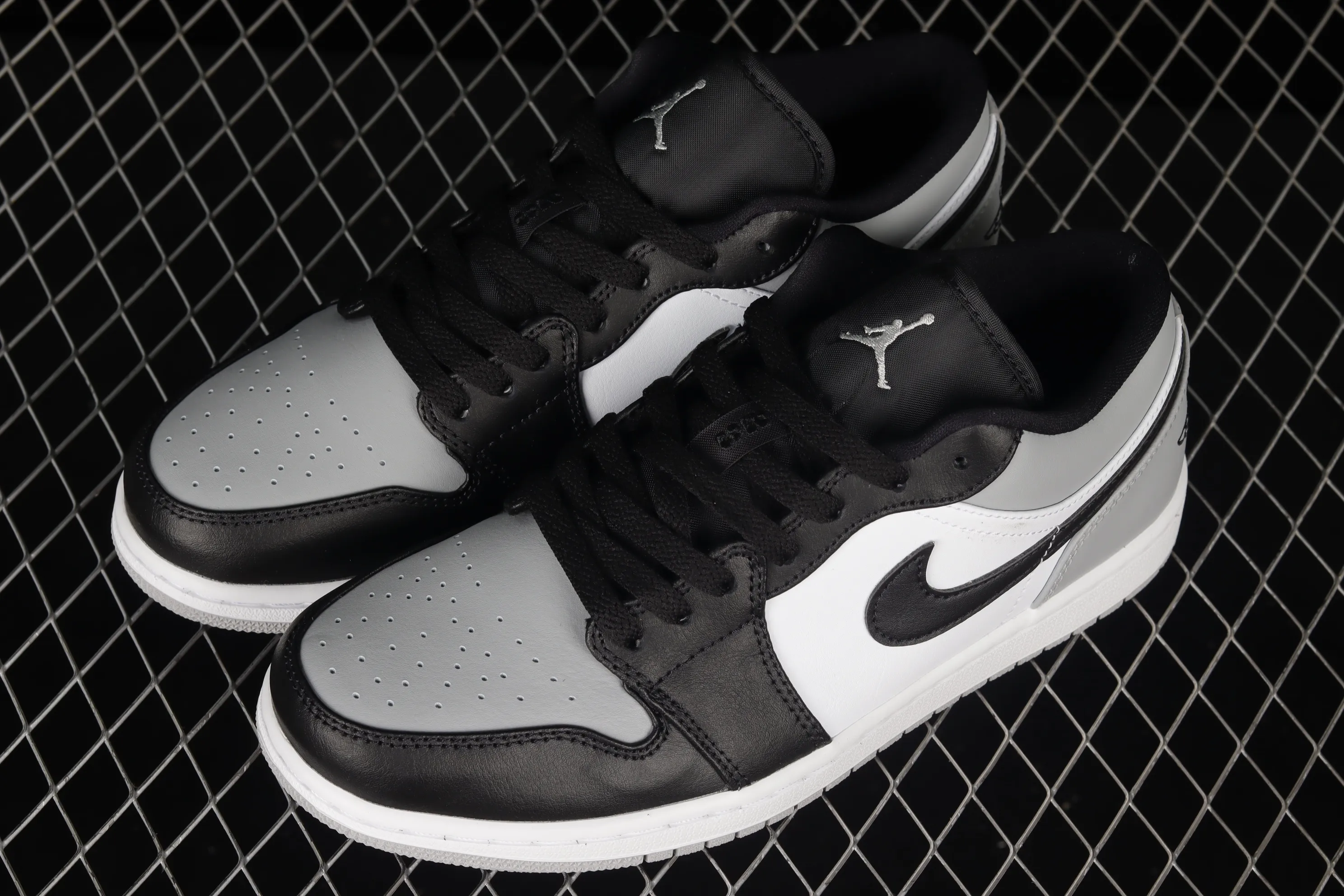 All categories Air Jordan Jordan series basketball shoes Air Jordan 1 Low G version pure original Air Jordan Low "Shadow Toe" AJ1 Joe 1 new black and gray low-top cultural sneakers 553558-052